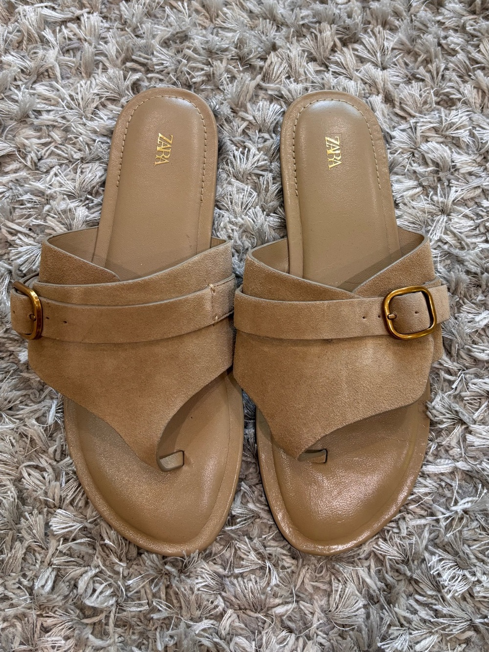 Zara Women’s Suede Beige Buckle Thong Flat Sandals Size 10
